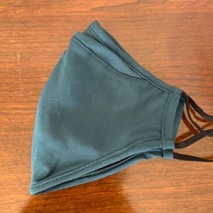 One Athleta made to move mask